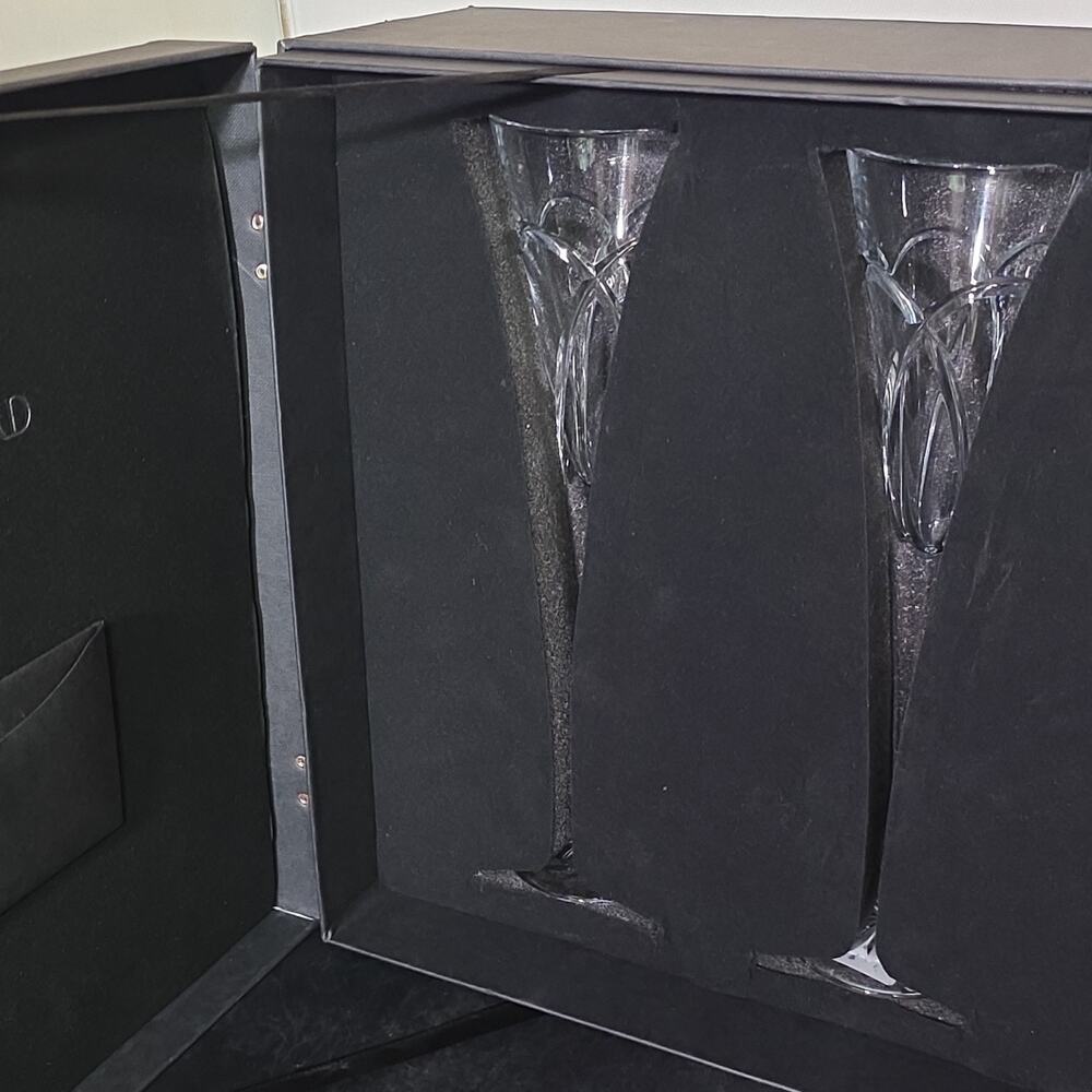Waterford Crystal Clear Etched Stemmed Champagne Flutes Set of 2 w/ Box